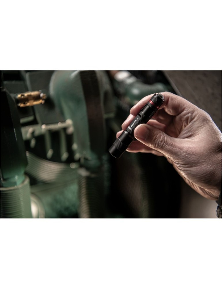 Latarka 100 lumenów COAST G22