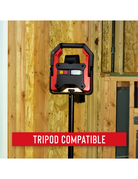 Lampa robocza akumulatorowa 2200 lumenów COAST WLR2